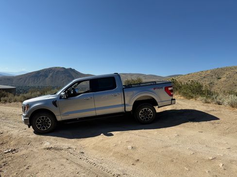 Used 2023 Ford F150 Lariat AWD/4WD image 4