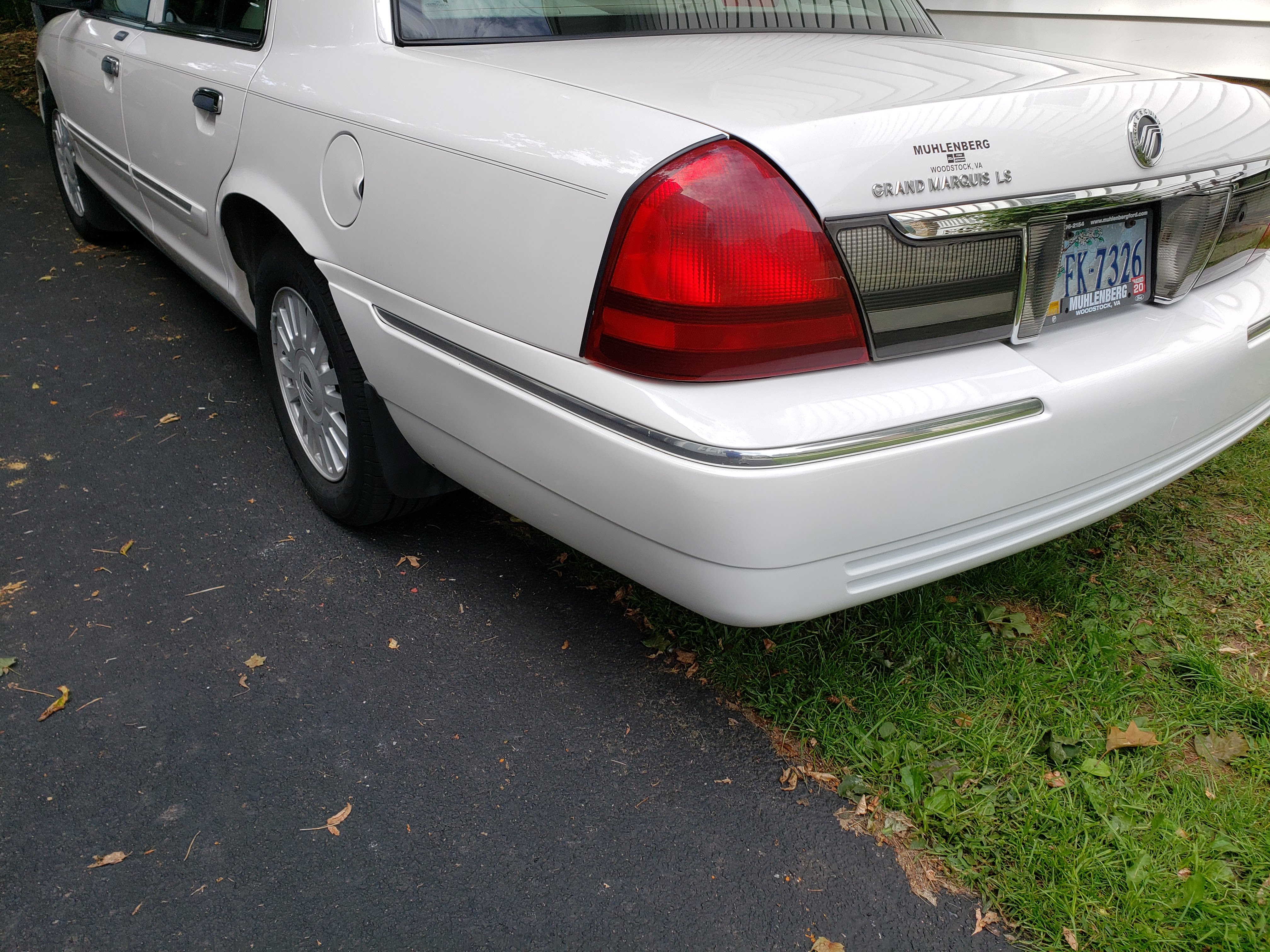 Used 2008 Mercury Grand Marquis LS RWD image 6