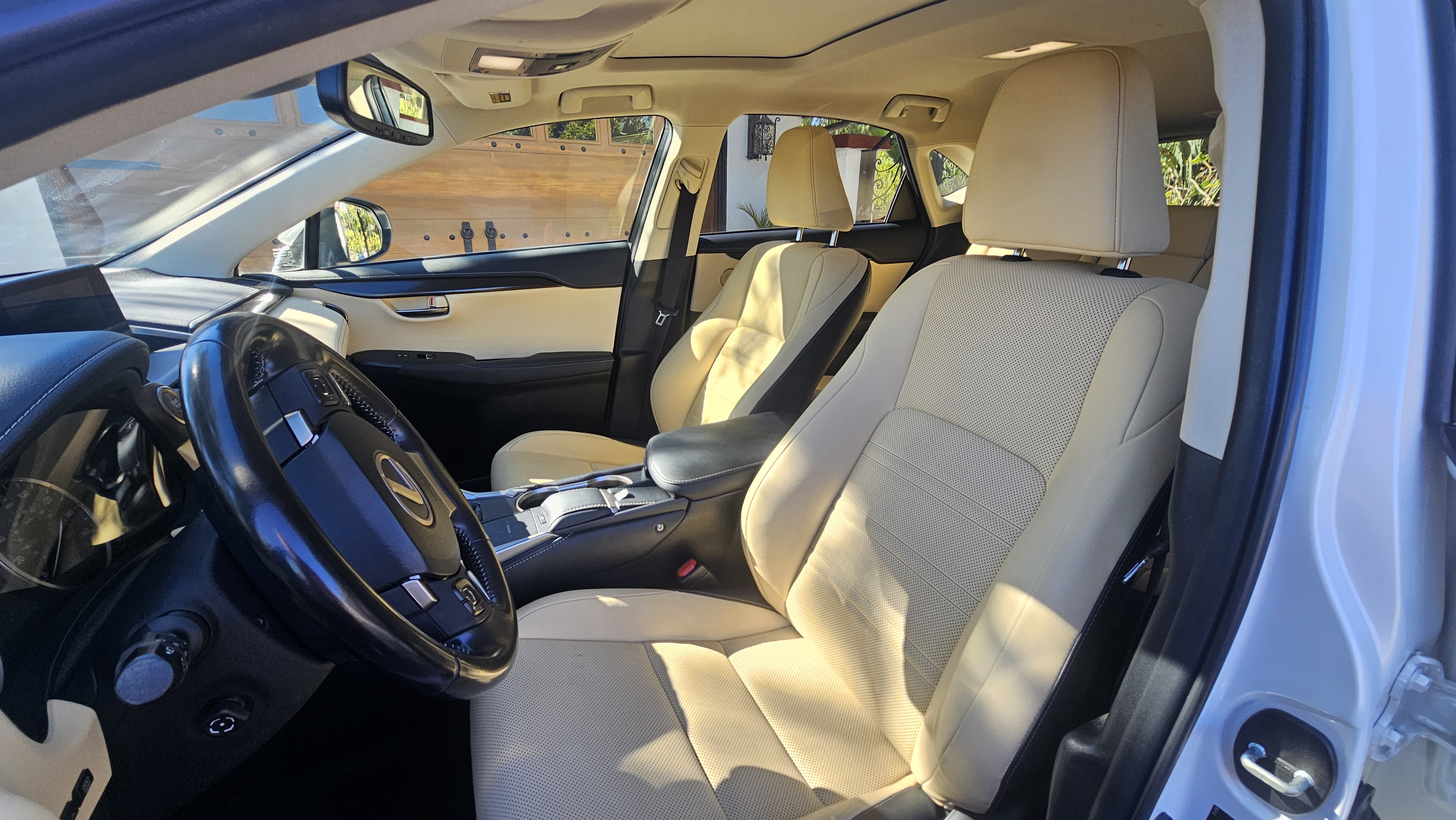 Used 2020 Lexus NX 300 FWD w/ Comfort Package image 10