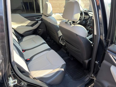 Used 2019 Subaru Forester Limited image 14