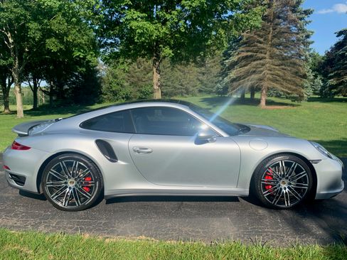 Used 2014 Porsche 911 4 Coupe AWD/4WD image 1