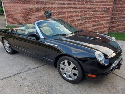 Used 2005 Ford Thunderbird Deluxe
