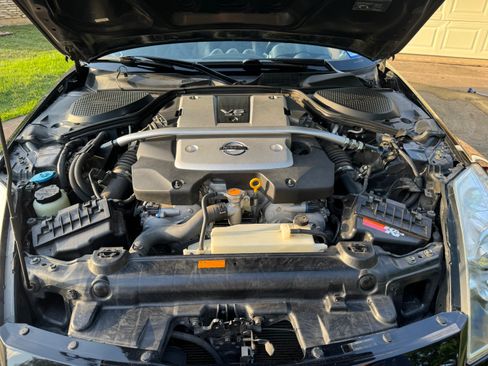 Used 2008 Nissan 350Z Grand Touring RWD image 14