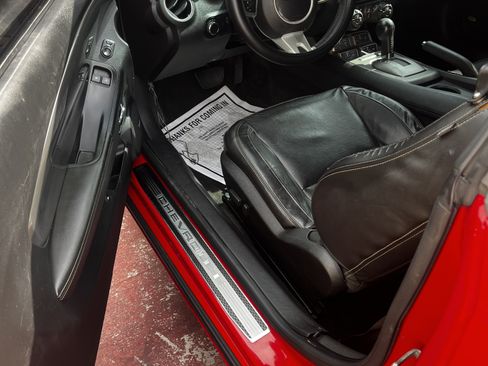 Used 2010 Chevrolet Camaro SS w/ RS Package image 8