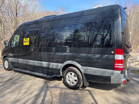 Used 2008 Dodge Sprinter 2500 image 8