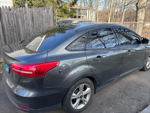 Used 2018 Ford Focus S image 8