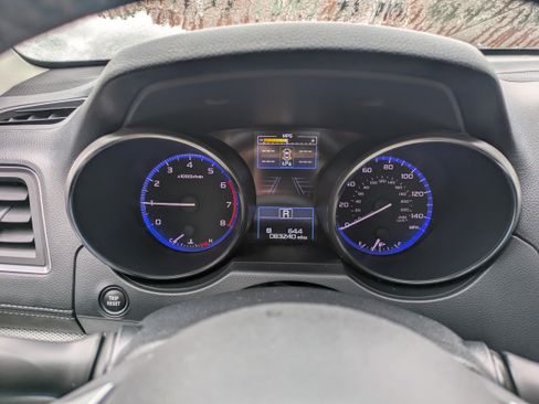 Used 2019 Subaru Outback 2.5i Premium image 2