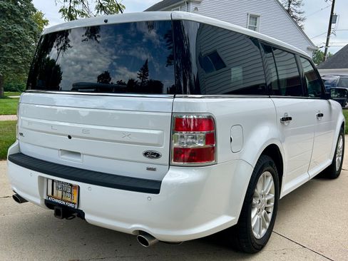 Used 2019 Ford Flex SEL w/ Equipment Group 202A AWD/4WD image 4