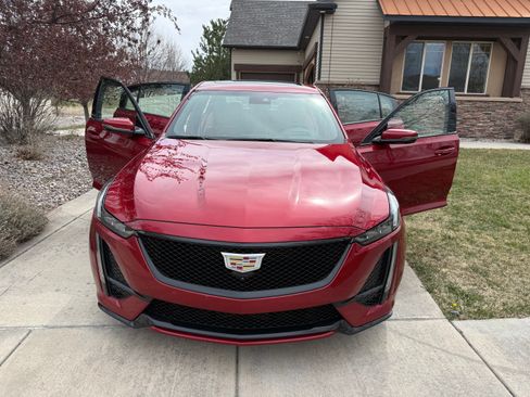 Used 2021 Cadillac CT5 V w/ Platinum Package image 4