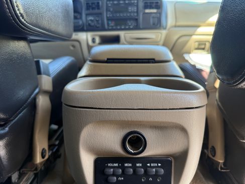 Used 2005 Ford Excursion Eddie Bauer image 14