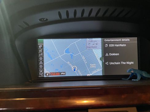 Used 2011 BMW 335i xDrive Sedan image 9