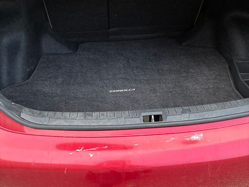 Used 2010 Toyota Corolla LE FWD image 19