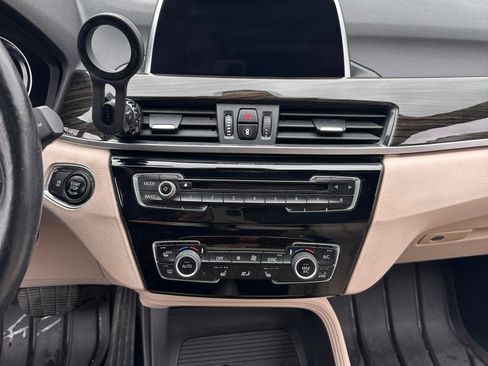 Used 2018 BMW X1 xDrive28i w/ Convenience Package image 15