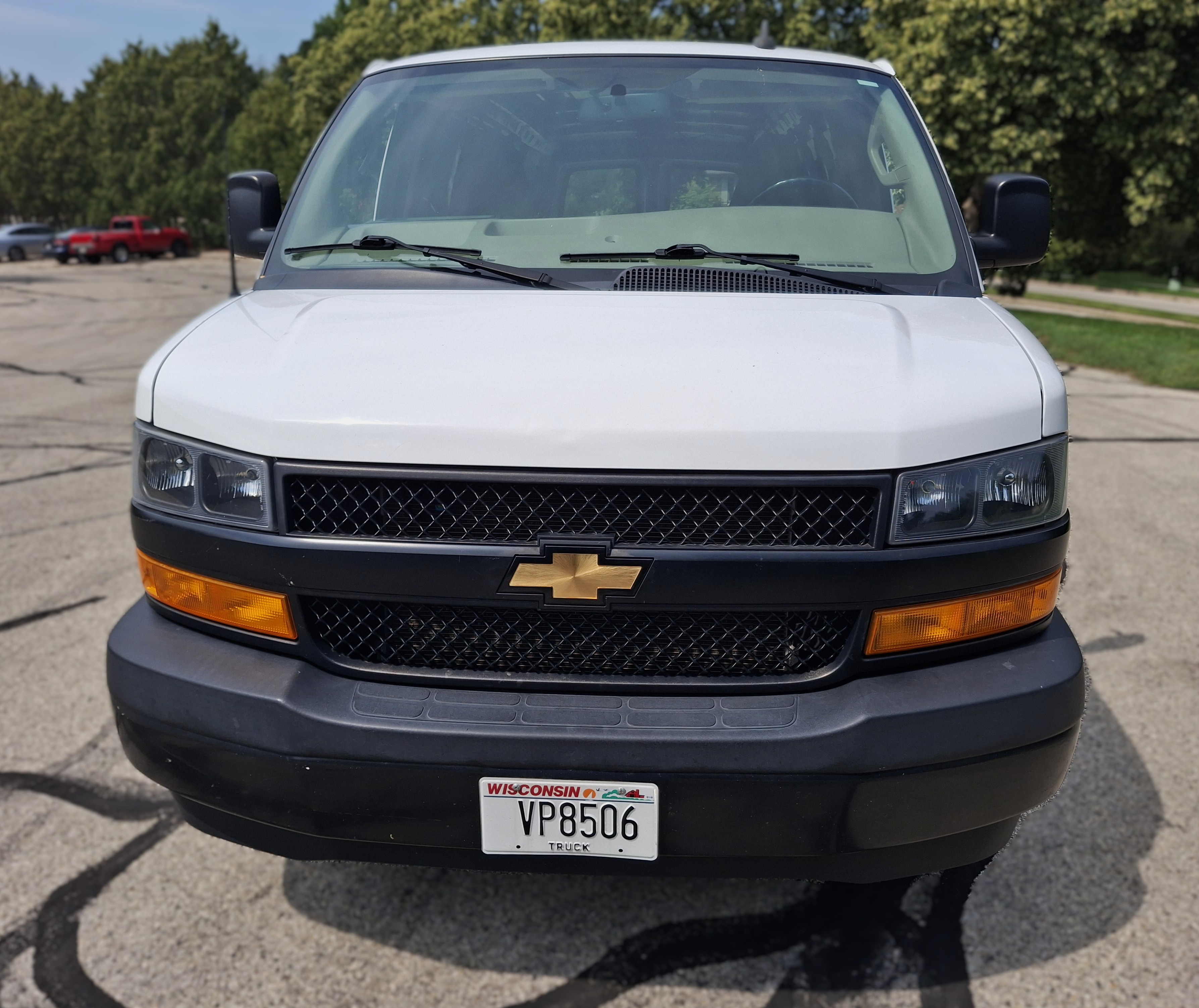 Used 2021 Chevrolet Express 2500 Extended w/ Driver Convenience Package RWD image 6