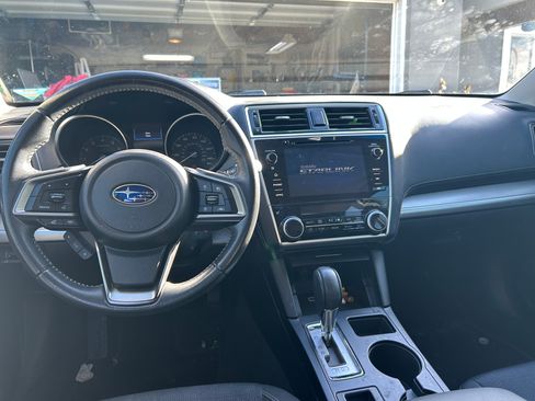 Used 2019 Subaru Legacy 2.5i Premium image 5