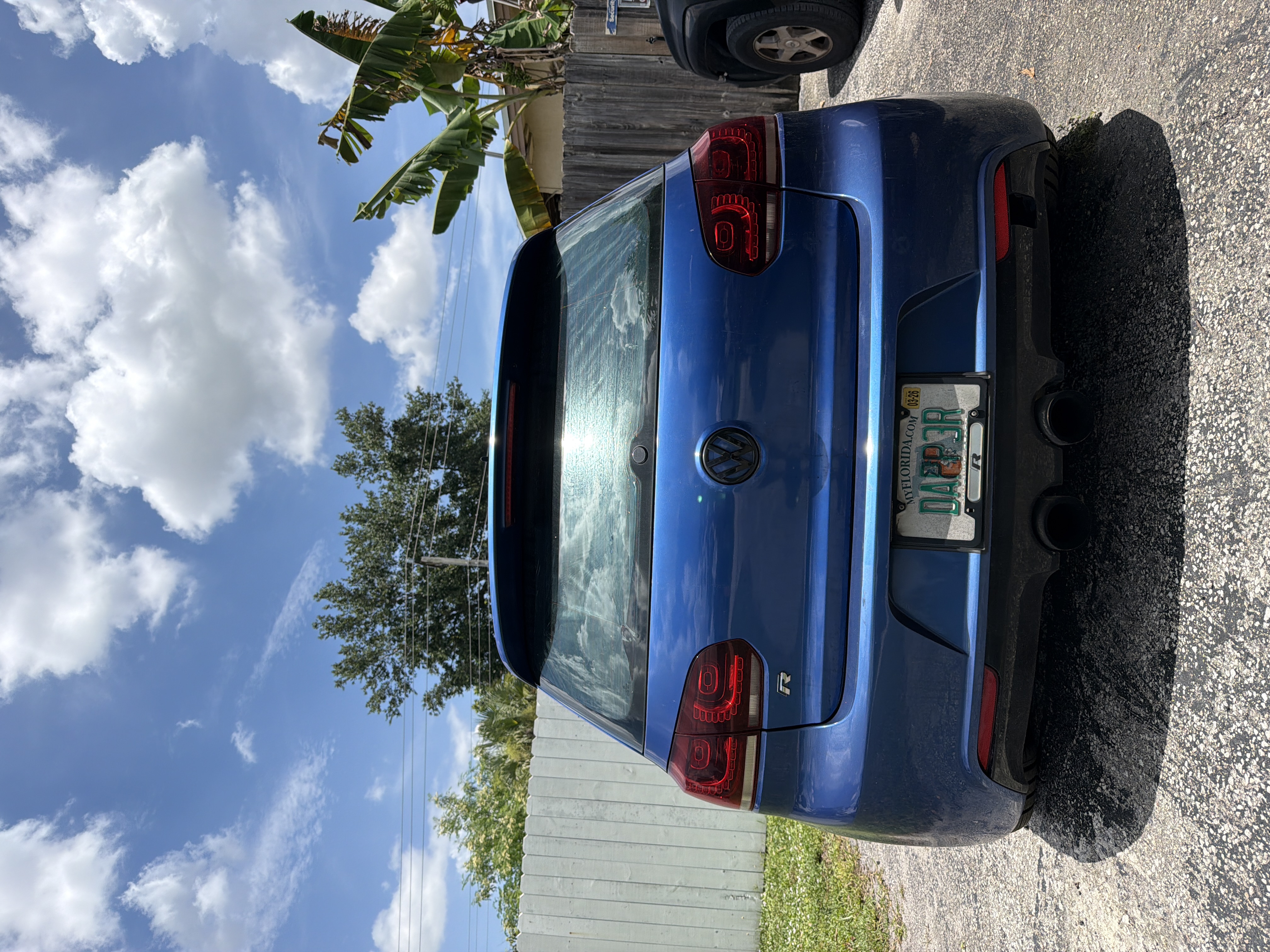 Used 2012 Volkswagen Golf R 2-Door AWD/4WD image 6