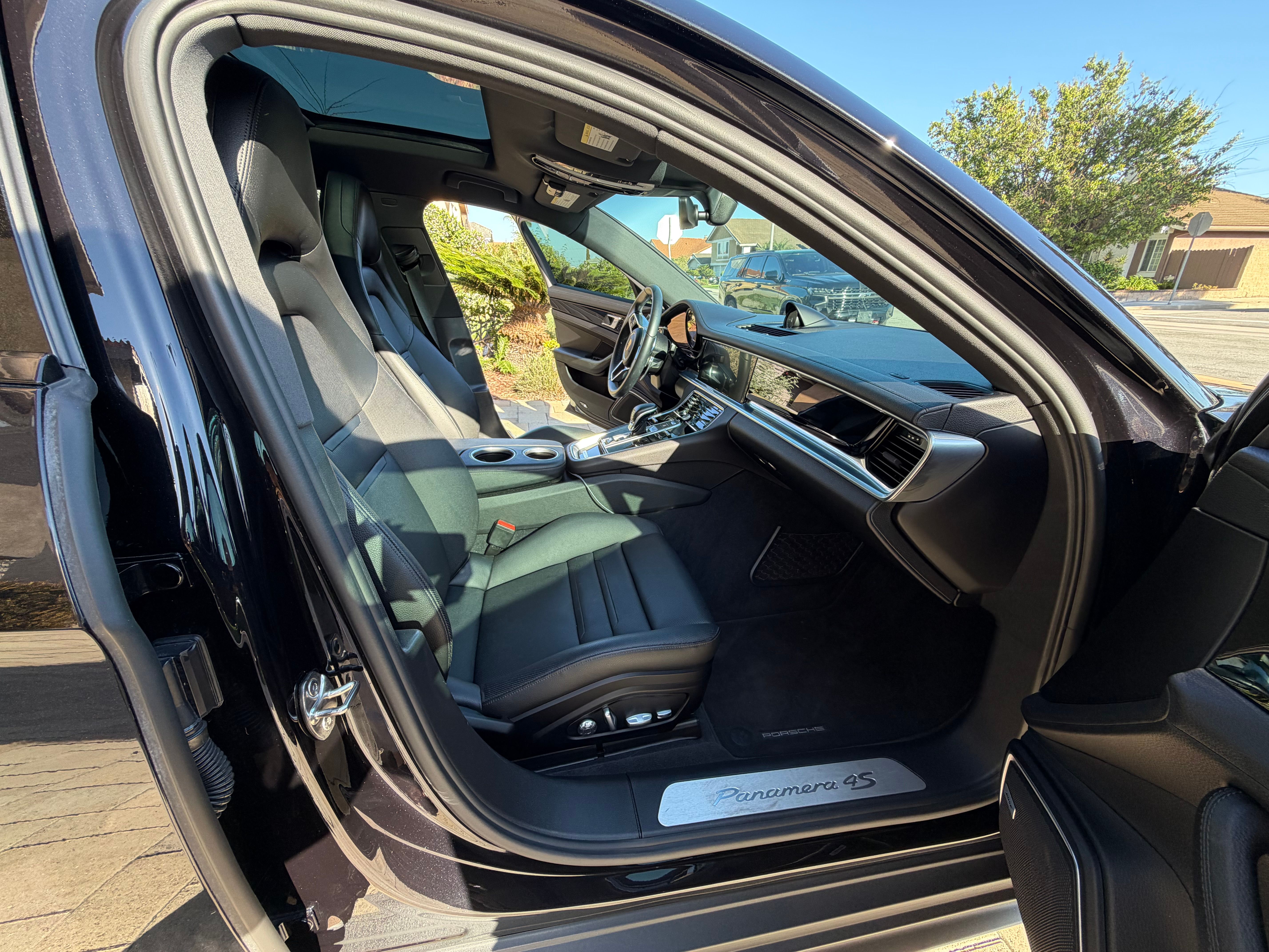 Used 2019 Porsche Panamera 4S AWD/4WD image 14