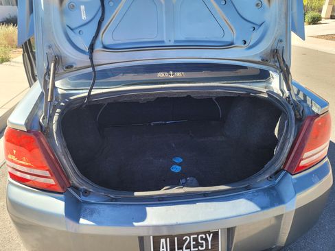 Used 2008 Dodge Avenger SE image 19