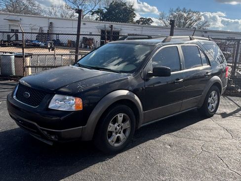 Used 2005 Ford Freestyle SEL image 4