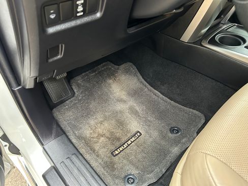 Used 2017 Toyota 4Runner Limited image 23