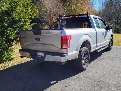Used 2015 Ford F150 XL w/ Equipment Group 101A Mid image 1