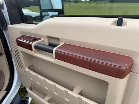 Used 2008 Ford F350 King Ranch AWD/4WD image 22