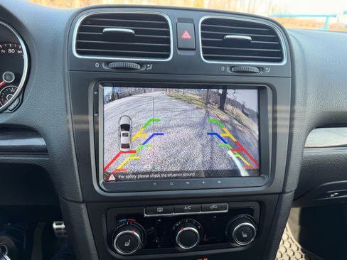 Used 2013 Volkswagen Golf 2-Door image 18