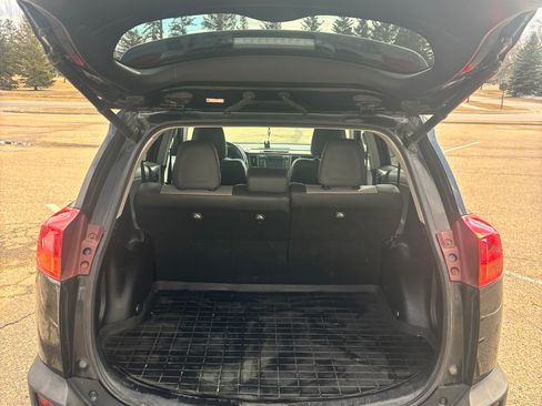 Used 2013 Toyota RAV4 Limited image 13