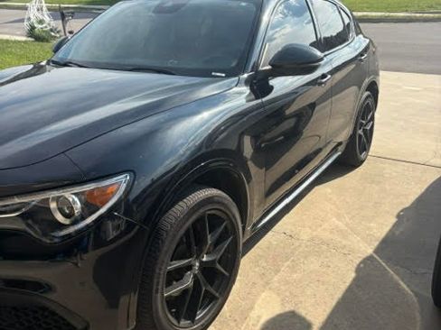 Used 2020 Alfa Romeo Stelvio Sport w/ Quick Order Package 22K Sport image 16