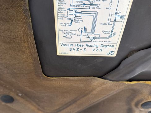 Used 1993 Toyota Pickup Deluxe image 25