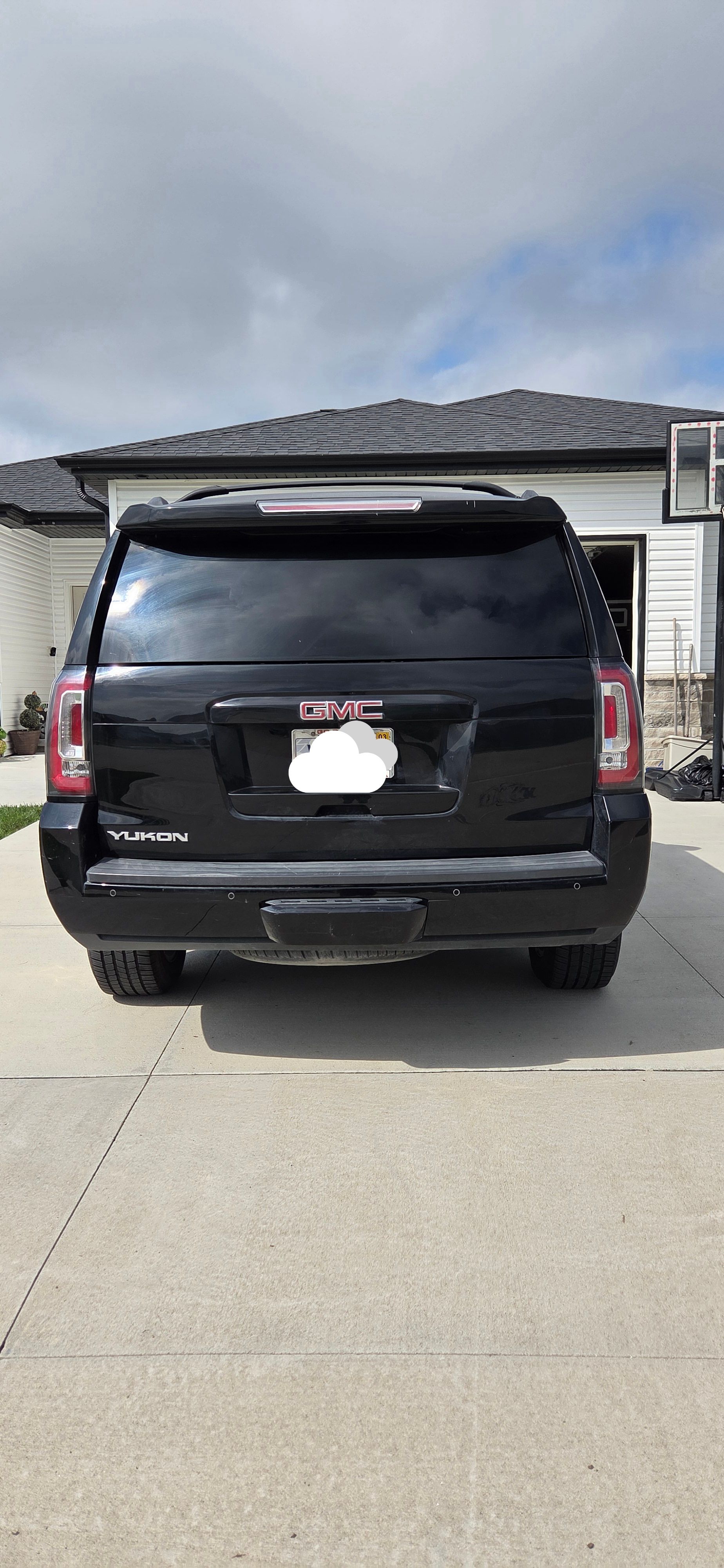 Used 2015 GMC Yukon SLT w/ Open Road Package AWD/4WD image 8