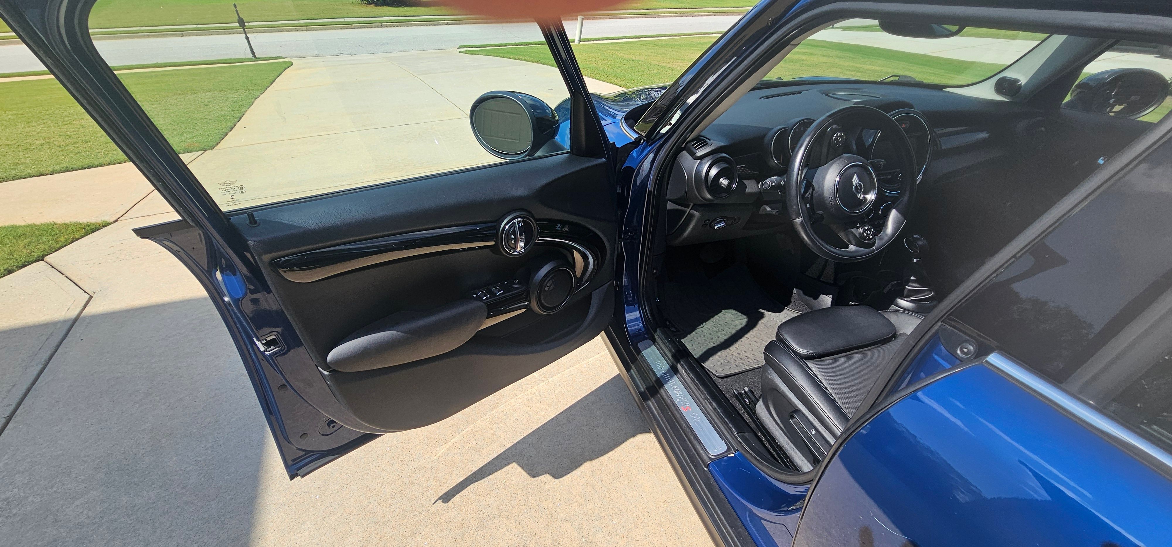 Used 2018 MINI Cooper S FWD image 9