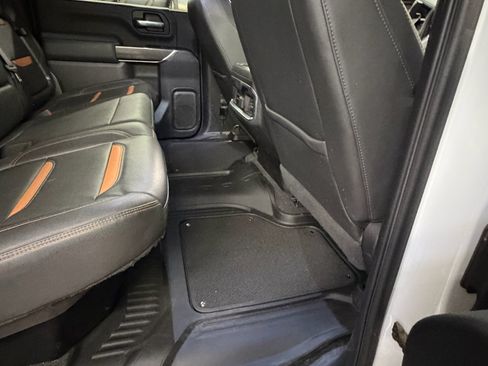 Used 2022 GMC Sierra 3500 AT4 w/ AT4 Premium Plus Package image 19