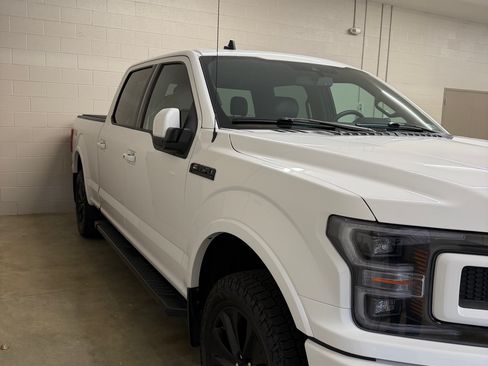 Used 2020 Ford F150 Lariat w/ Equipment Group 502A Luxury AWD/4WD image 6