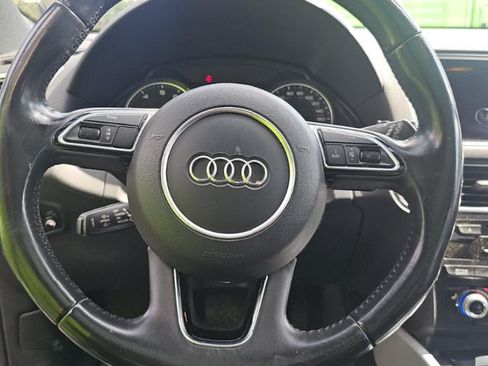 Used 2017 Audi Q5 2.0T Premium Plus w/ Technology Package image 17