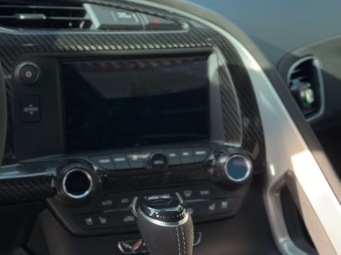 Used 2019 Chevrolet Corvette Stingray Coupe image 15