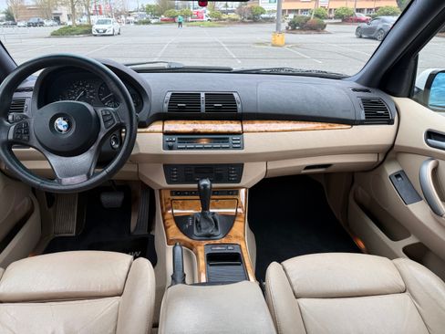 Used 2005 BMW X5 4.4i AWD/4WD image 14