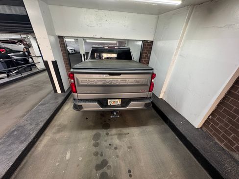 Used 2024 Chevrolet Silverado 1500 RST w/ Protection Package image 9