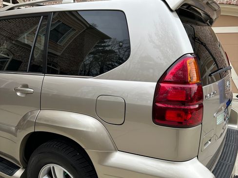 Used 2005 Lexus GX 470 image 5