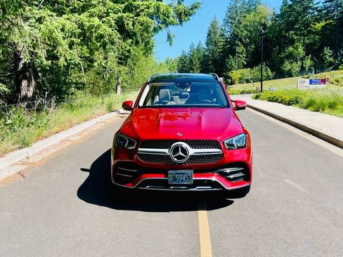 Used 2020 Mercedes-Benz GLE 450 4MATIC image 2