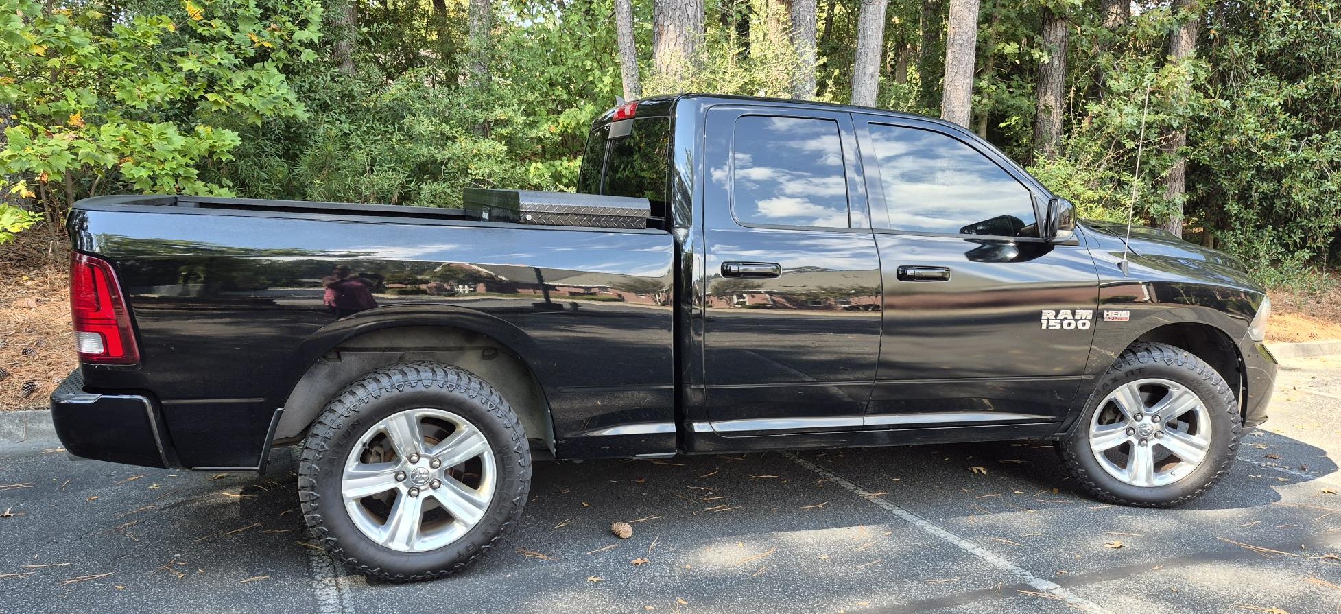 Used 2014 RAM 1500 Sport w/ Convenience Group RWD image 8