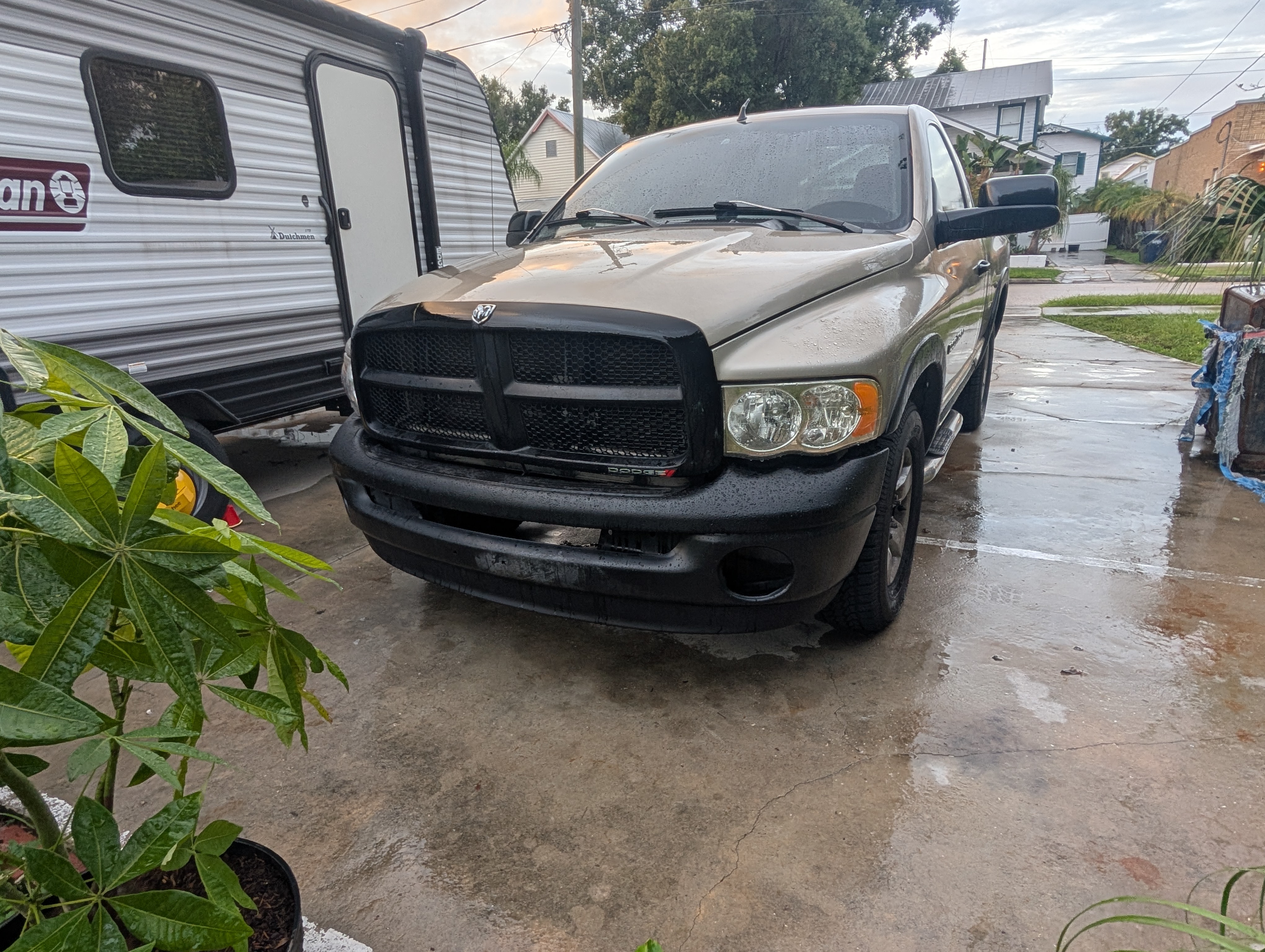 Used 2005 Dodge Ram 1500 Truck ST RWD image 16
