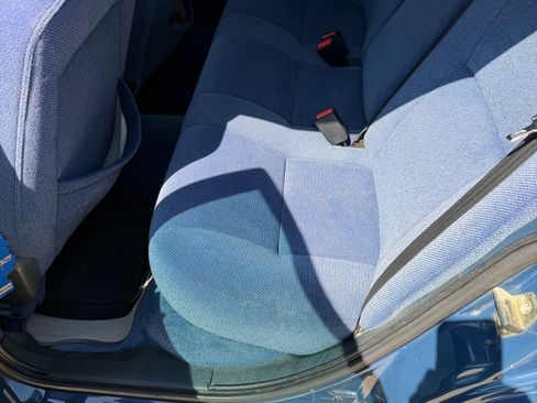 Used 1994 Volvo 940 Sedan 4D image 10