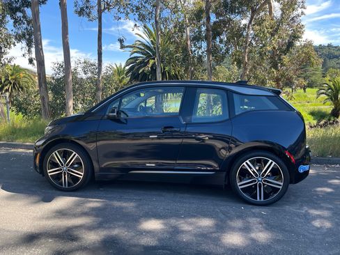 Used 2021 BMW i3 image 1