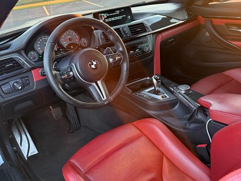 Used 2016 BMW M4 Coupe RWD image 9