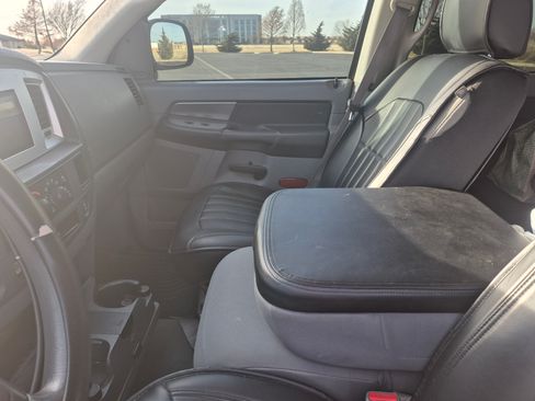 Used 2007 Dodge Ram 1500 Truck SLT w/ Quad Cab Big Horn Value Group image 8