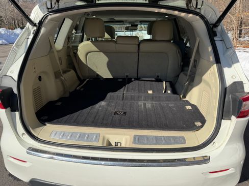 Used 2014 INFINITI QX60 AWD w/ Premium Plus Package image 8