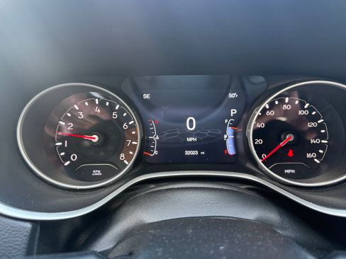 Used 2019 Jeep Compass Latitude w/ Popular Equipment Group image 15