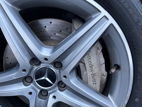 Used 2017 Mercedes-Benz E 300 4MATIC image 12