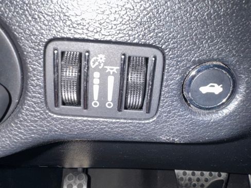 Used 2017 Chrysler 300 S w/ 300S Premium Group 2 image 31